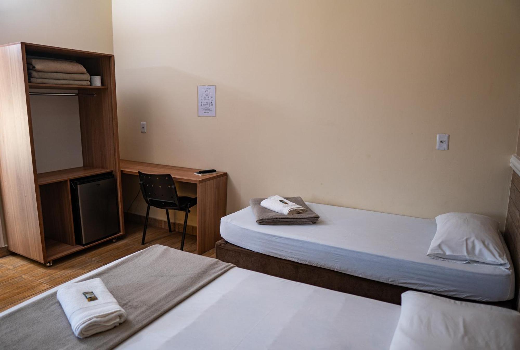 Hotel Nixon Proximo, Rodoviaria, Prefeitura E A Matriz Central Itaí 외부 사진