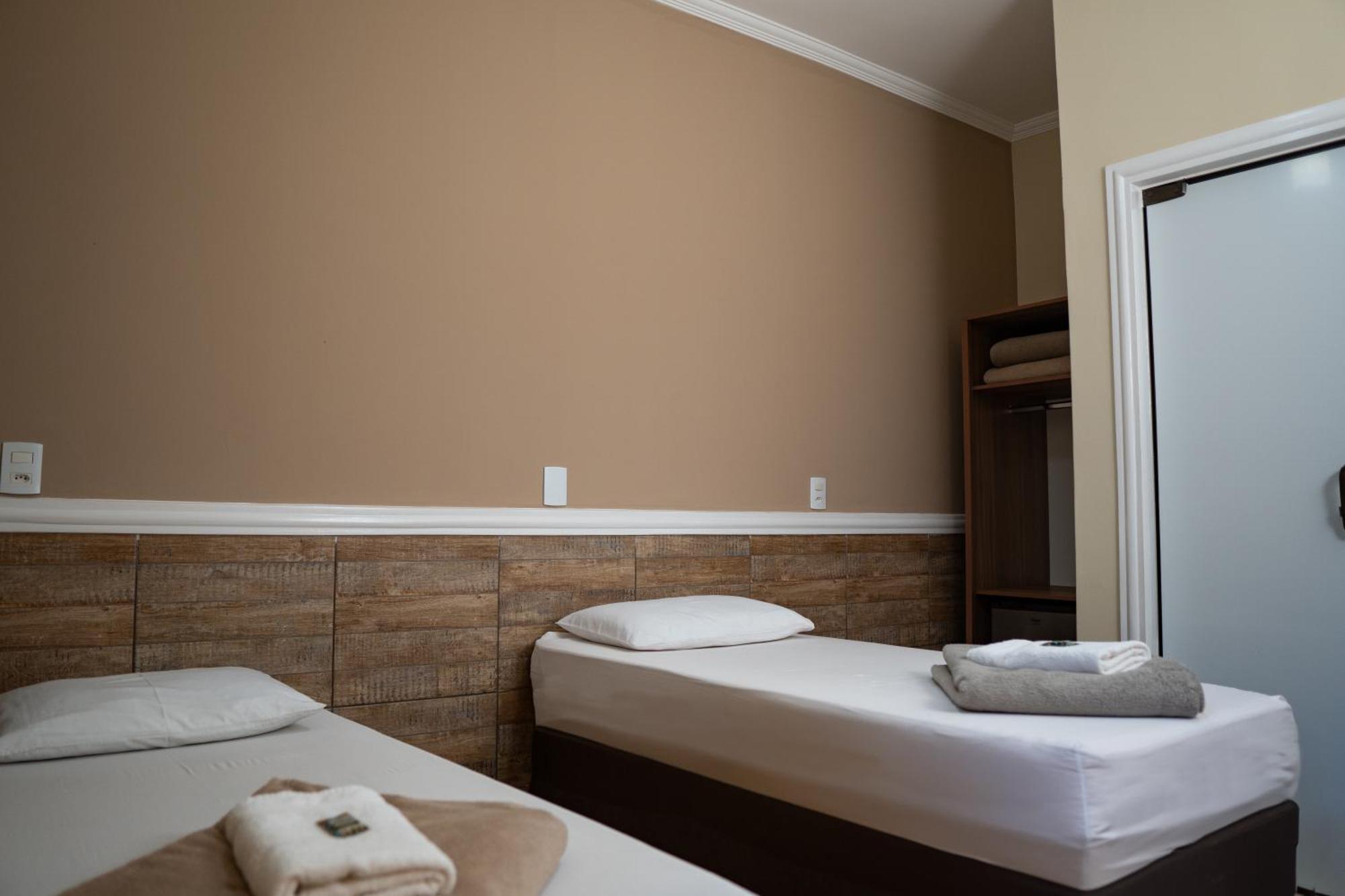 Hotel Nixon Proximo, Rodoviaria, Prefeitura E A Matriz Central Itaí 외부 사진
