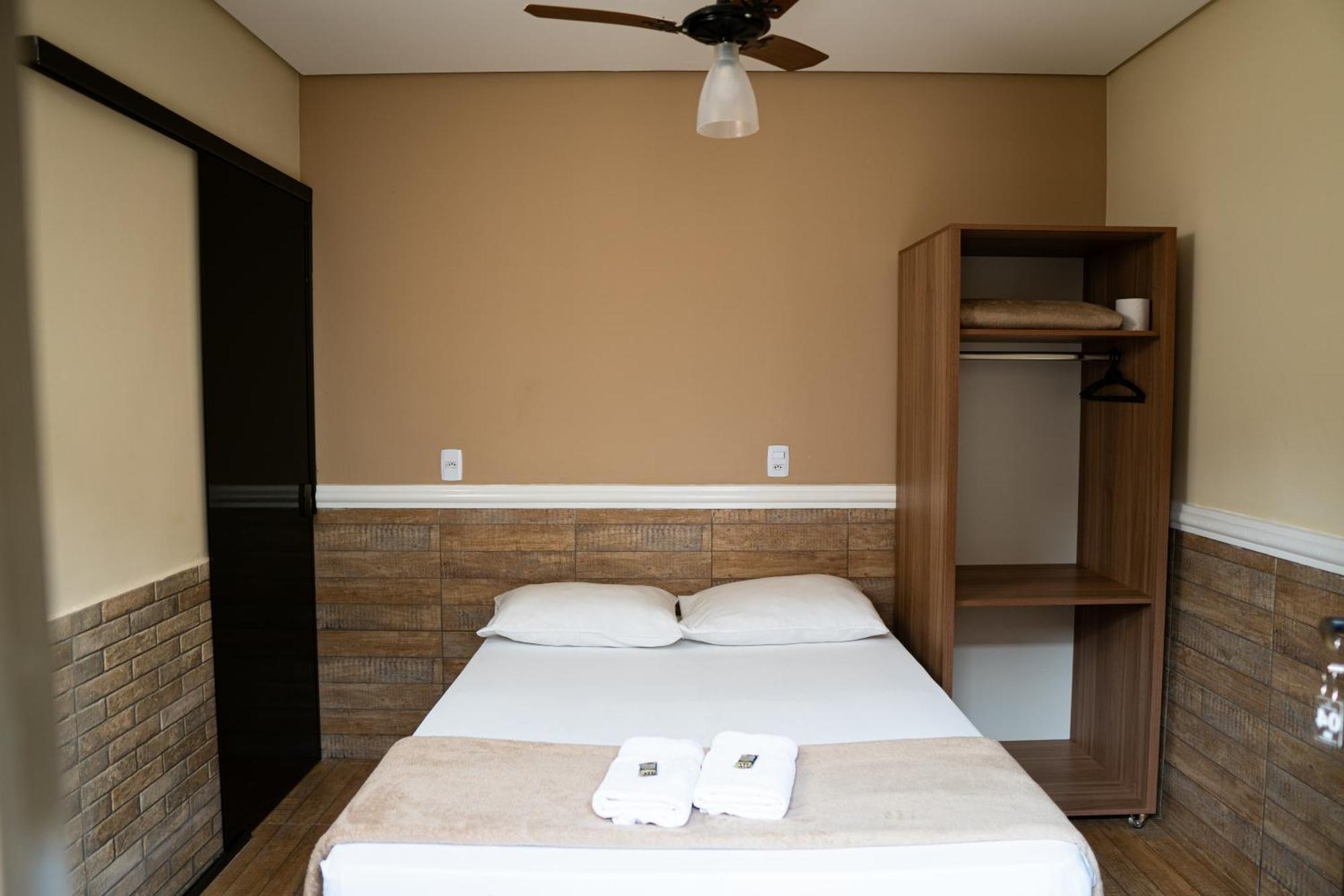 Hotel Nixon Proximo, Rodoviaria, Prefeitura E A Matriz Central Itaí 외부 사진