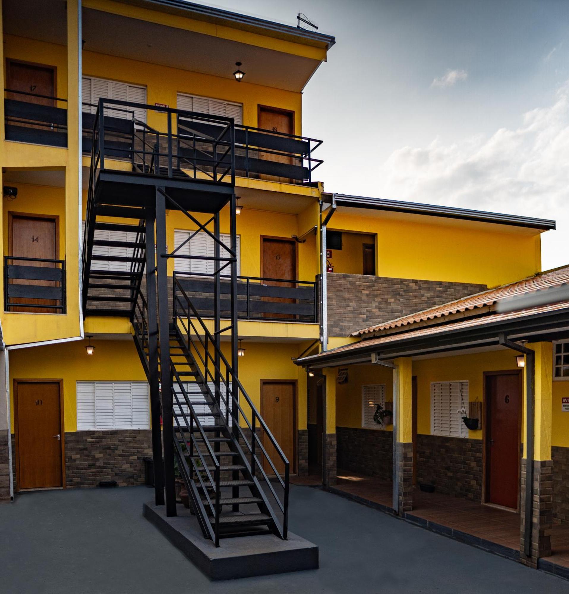 Hotel Nixon Proximo, Rodoviaria, Prefeitura E A Matriz Central Itaí 외부 사진